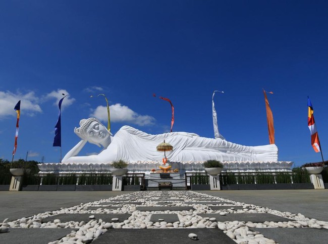 patung buddha